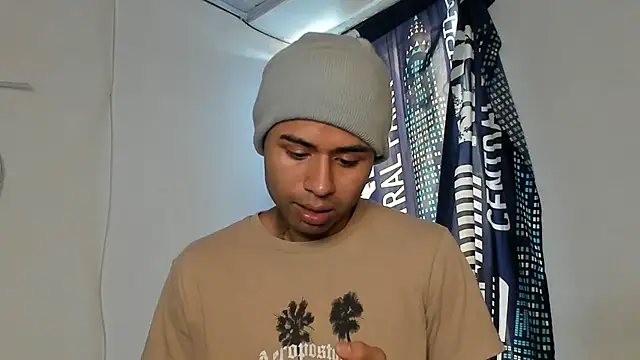 _Logan_Colton_ webcam