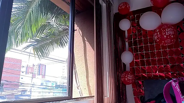 alondrabigtits webcam