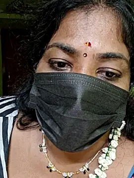 Tamil_Mithra webcam