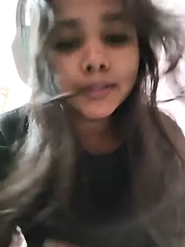 Mikasha88 Live Webcam on Stripchat