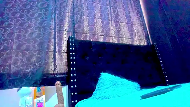 amareto_queen webcam