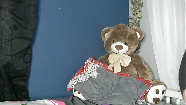 lunahototinparis18 webcam