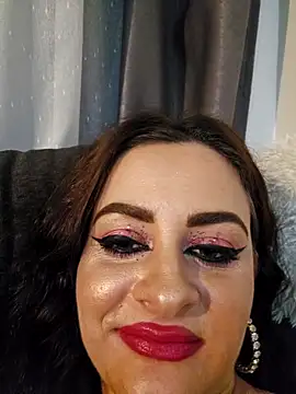 WatchTheQUEEnConQuer88 webcam