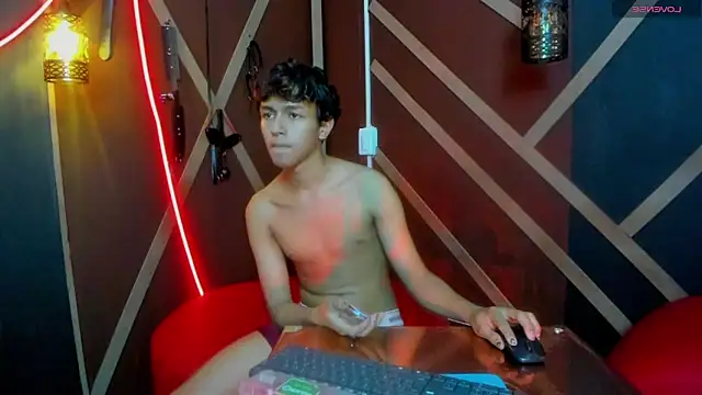 PrincesANDdark webcam