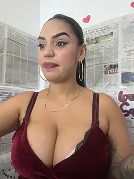 Sara-77 webcam
