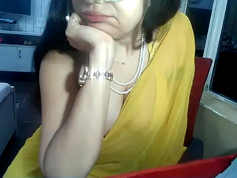 yourradhika webcam