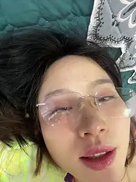 美女Y2Luvk在线直播