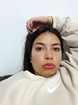 Ariana_Castillo__ webcam