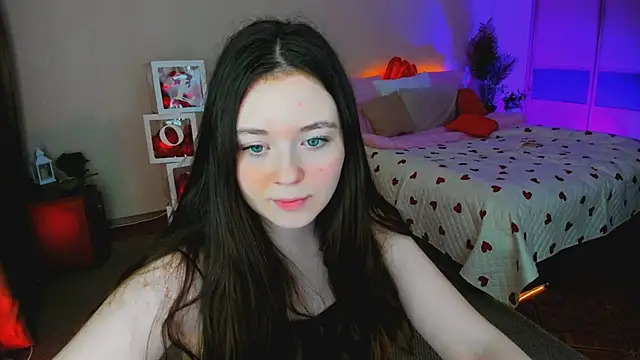 AlluringLookk webcam