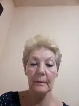 Webcam Model (Calypso-Loove)  is live.Free join now!