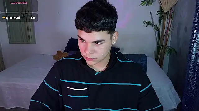 eithan_jonnes webcam