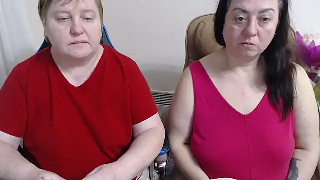 Bertie_Adeline webcam