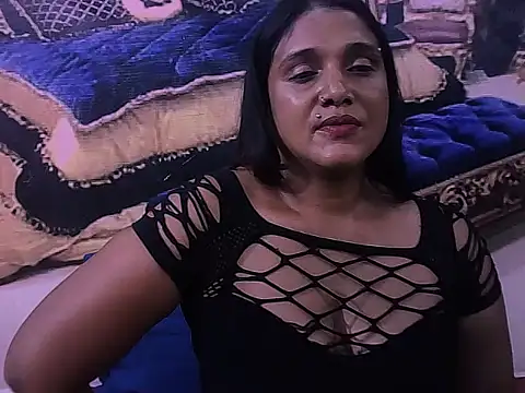 IndianSexyLady20 webcam