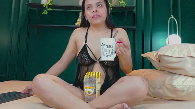 Aby_thompsonn webcam