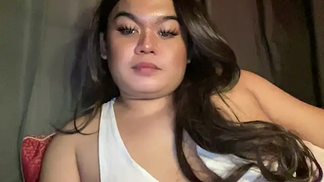 RedHead_Thalia webcam