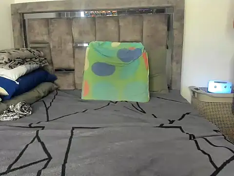 Master_Ruthless77 webcam