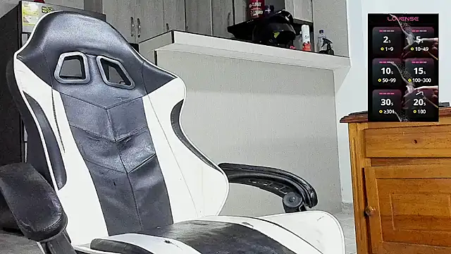 yeremibrowm (M young) - Do you want make me cum ??