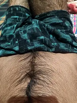 PinkedAssyrian webcam