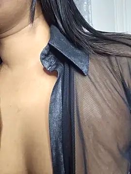 Indian_GlowingMiax webcam