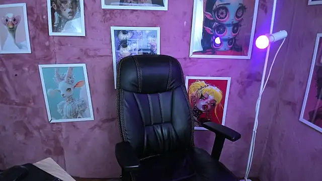 Bayonetta_doll webcam