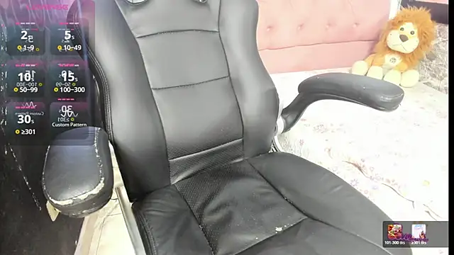 Doll_SaraSmith webcam