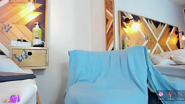 Kathaleiya_Ozz webcam