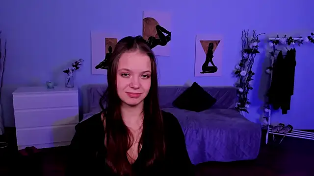 Betsy Kiss (BetsyKiss)