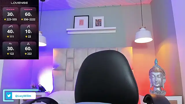 Lucy_Williiams webcam