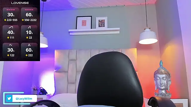 Lucy_Williiams webcam