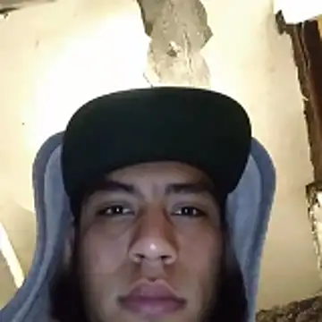 AlexAlejandro13 webcam