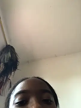 sharoon_cutee webcam