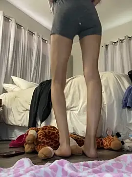 Webcam Model (badbaby187) is live