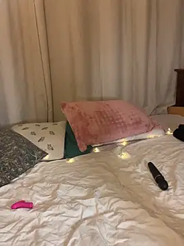 Olivia-Brooks webcam