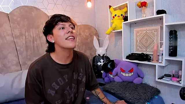 LilithAndLucifer69 webcam