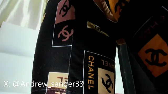 Andrew_sanders68 webcam