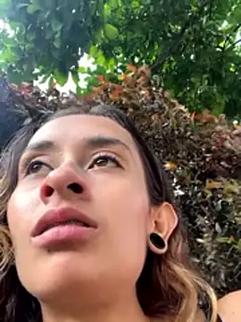 Rob_and_lizzy webcam