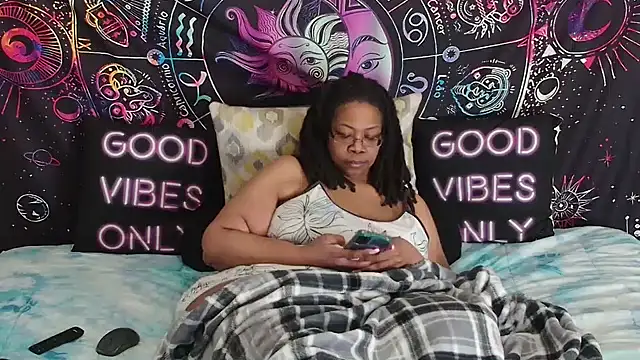 RENAESPLEASUREPALACE webcam