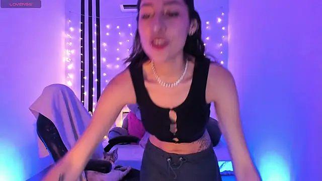 Gorgeous_Team webcam