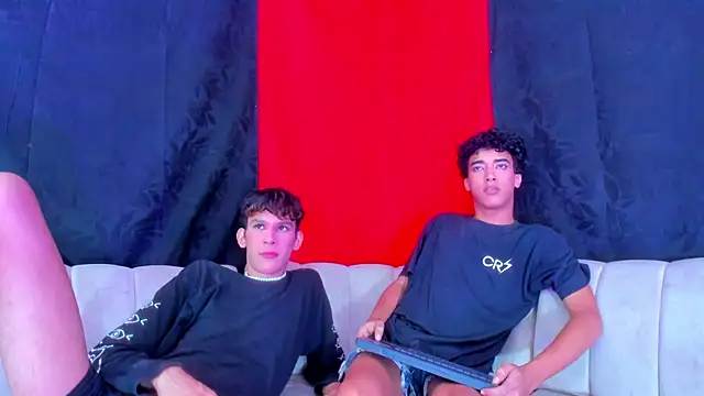Pleasure_boys_hot webcam