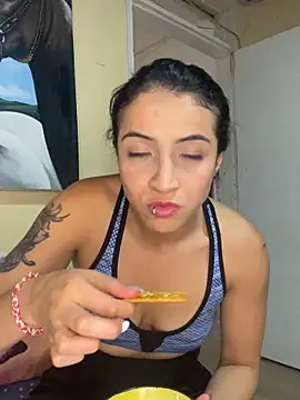 Camila-collins7 webcam