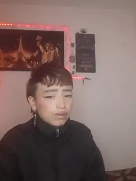 AlexxaAndRileyy webcam