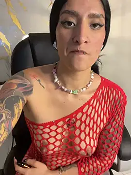 scaarlettfox - Scaarlettfox's free webcam - UK Sex Cams