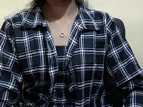 khushi_v - Khushi_v's free webcam