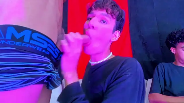 Pleasure_boys_hot webcam