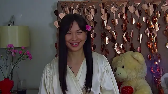 AlexandraBloom webcam