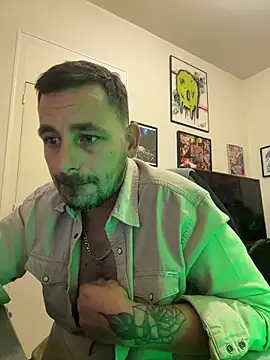 defbond420 - Defbond420's free webcam - UK Sex Cams