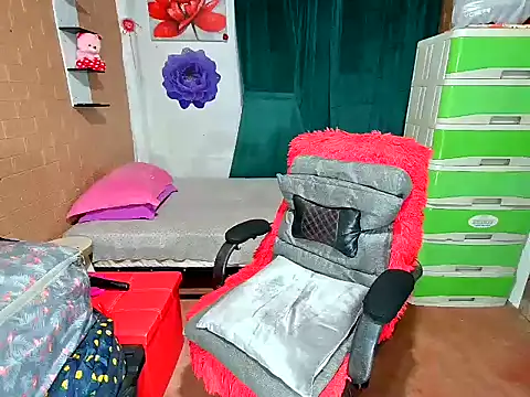 Ugly-Filipina webcam