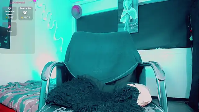 Kendall_hornyy webcam