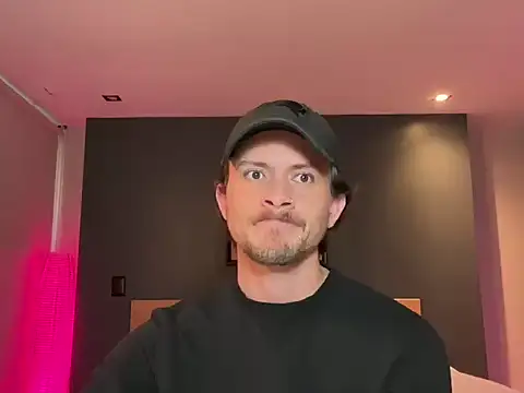 mcklister_kinky_feets webcam