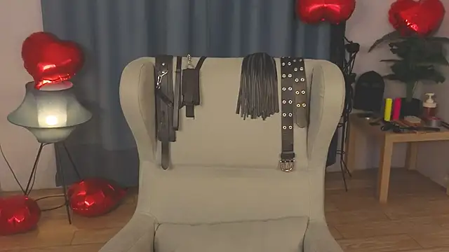 laracroftmansion webcam